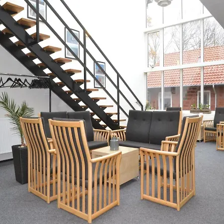 Lägenhet Two-bedroom In Oksbøl